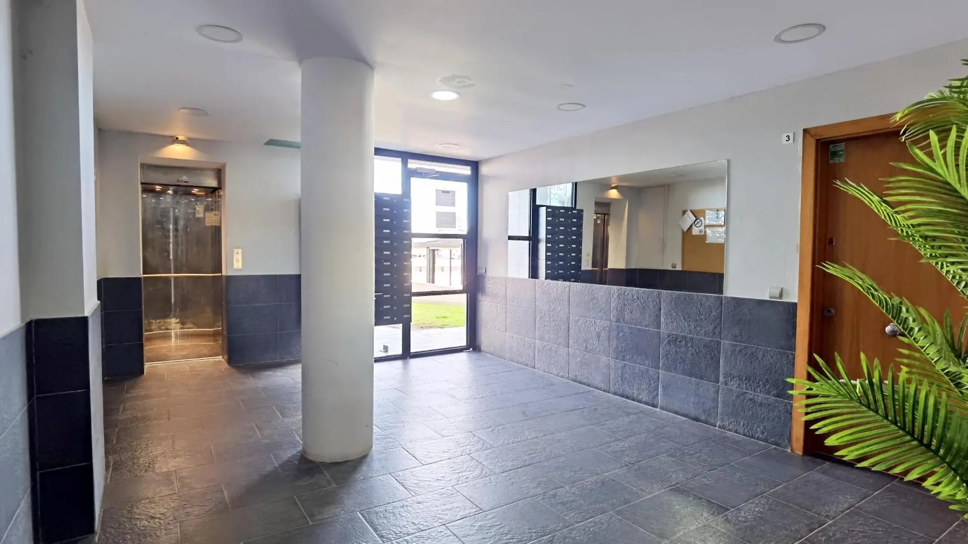 Leon Inmo Apartment Ancora - 15804 Empuriabrava