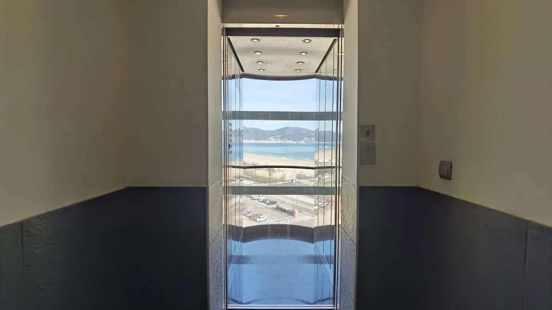 Leon Inmo Apartment Ancora - 15804 Empuriabrava